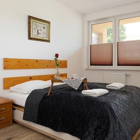 Apartamenty Wisniowy Sad By Noclegi Renters Kołobrzeg Extérieur photo