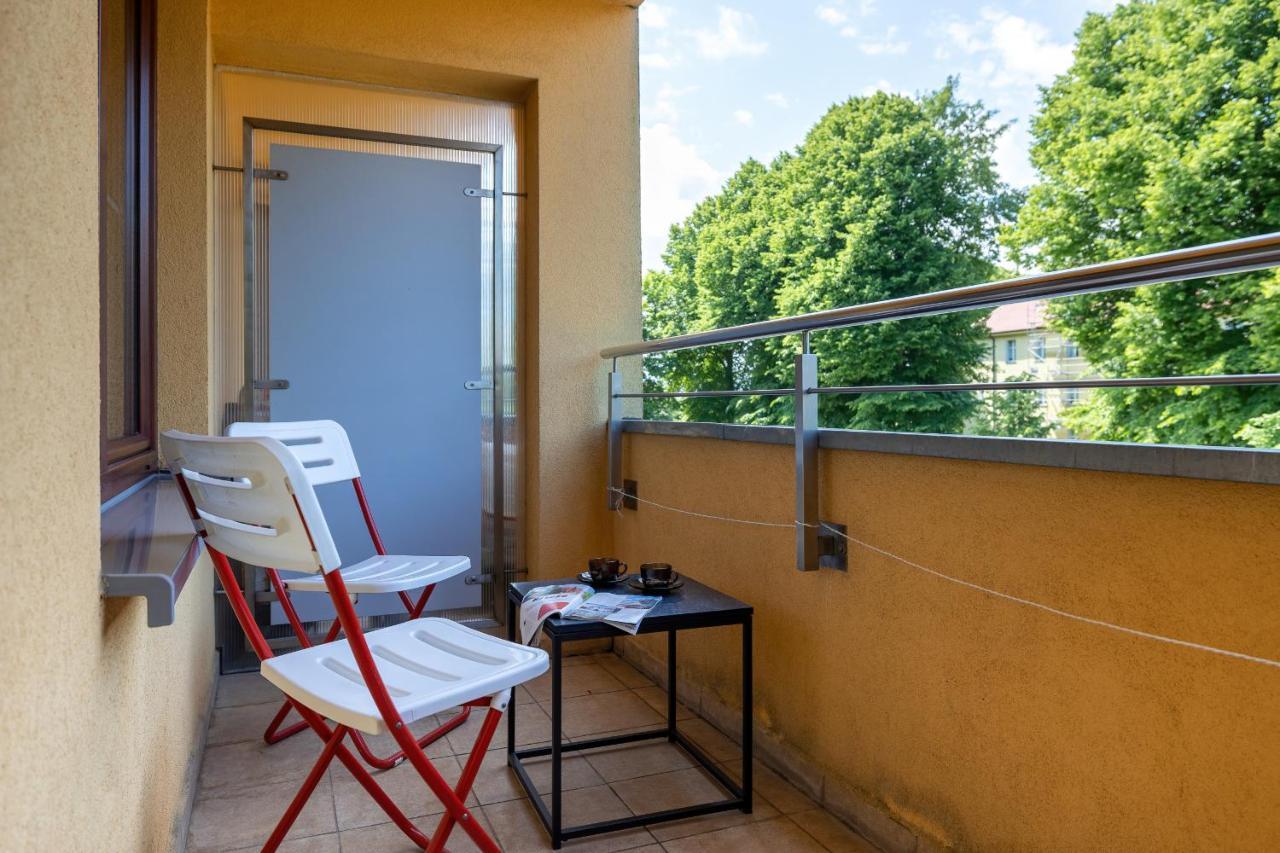 Apartamenty Wisniowy Sad By Noclegi Renters Kołobrzeg Extérieur photo