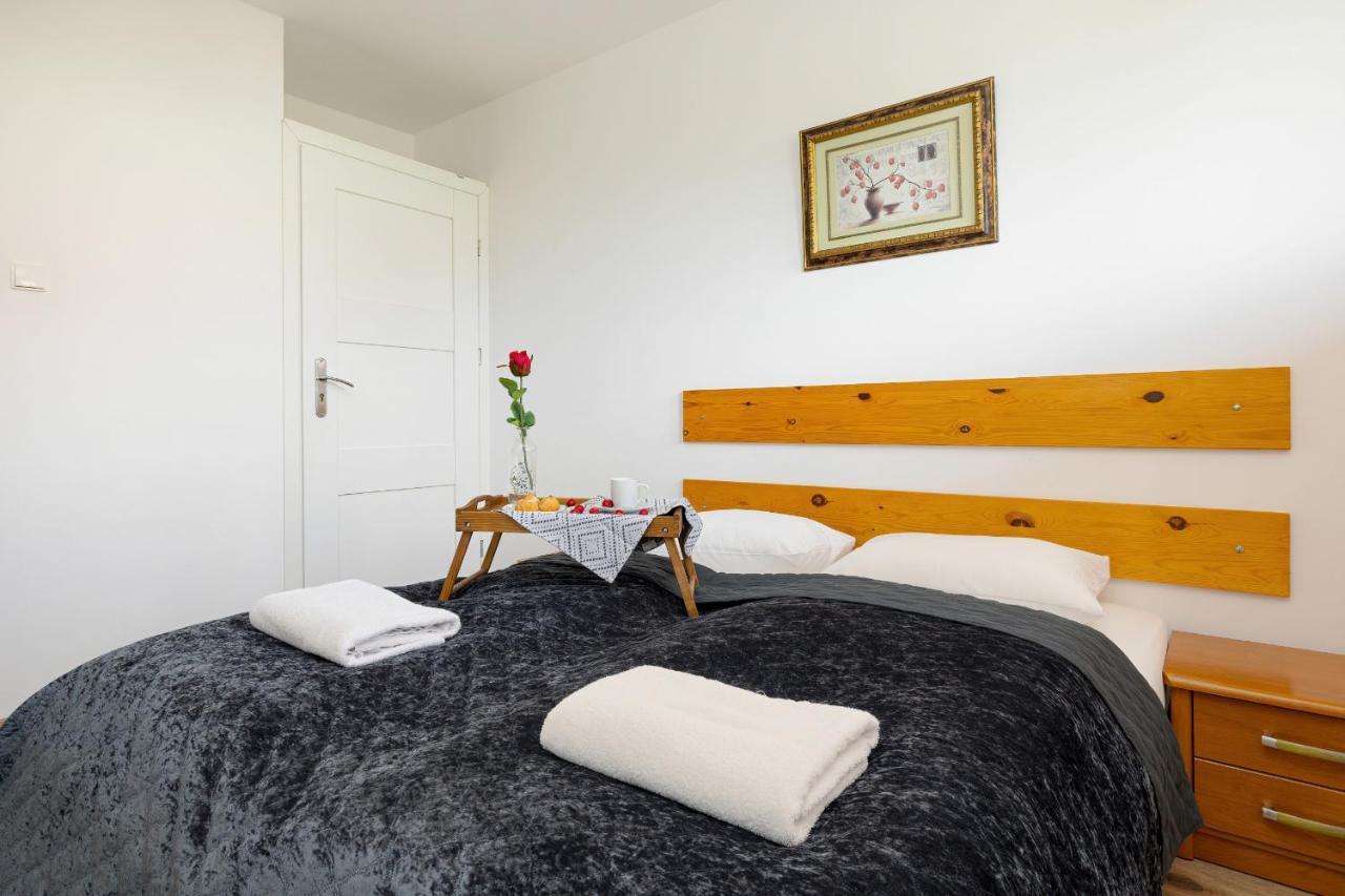 Apartamenty Wisniowy Sad By Noclegi Renters Kołobrzeg Extérieur photo